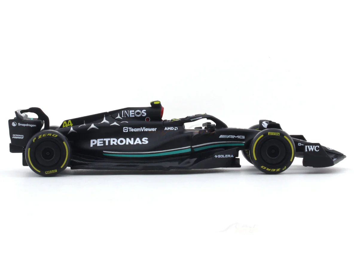 2023 Mercedes-AMG W14 E Performance Lewis Hamilton 1:43 Bburago Formula 1 diecast scale model car - Image 5