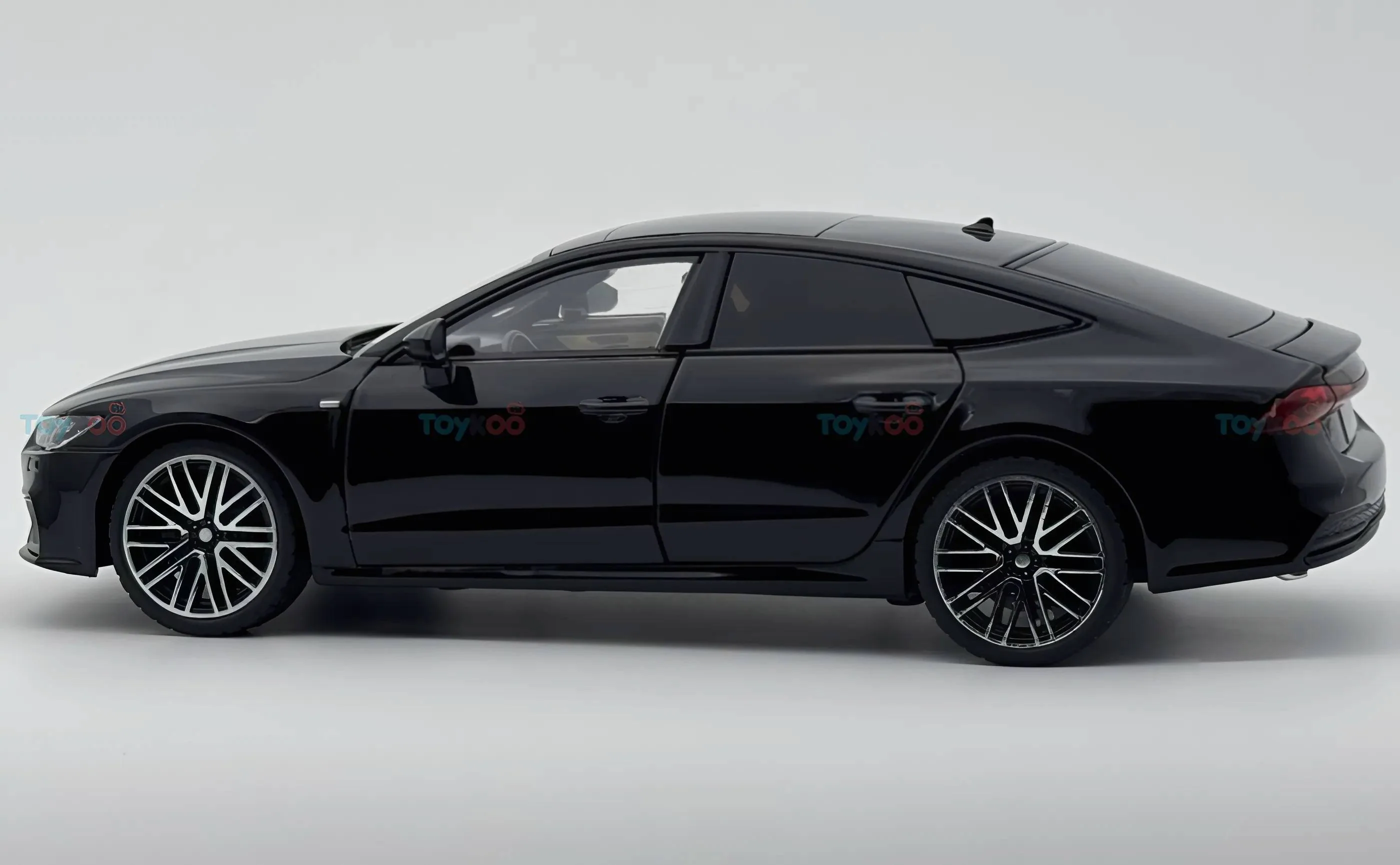 Audi A7 Sportline 1:18 diecast Scale Model collectible - Big Size - Image 14