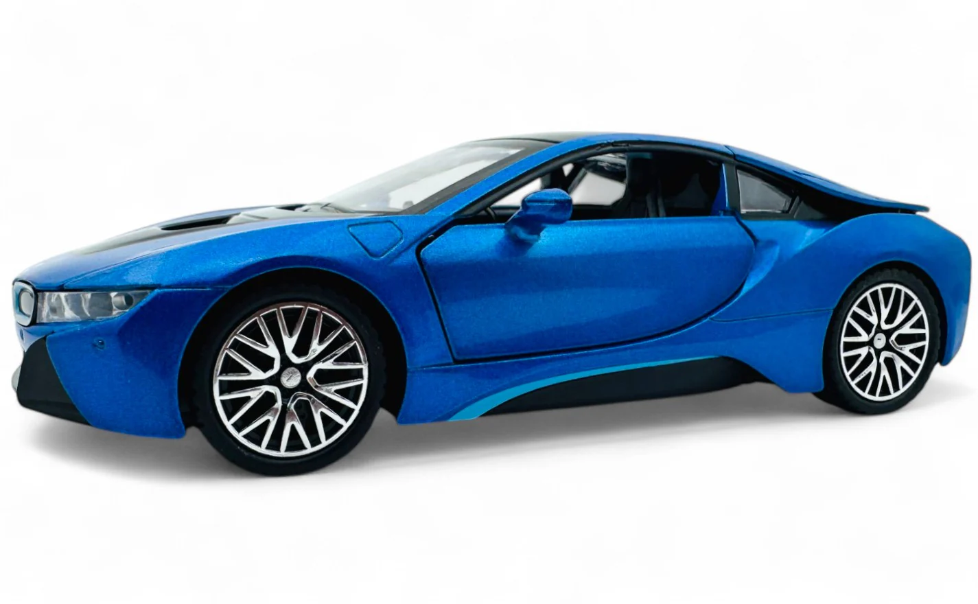 Bmw i8 1:24 diecast scale model car collectible - Image 6