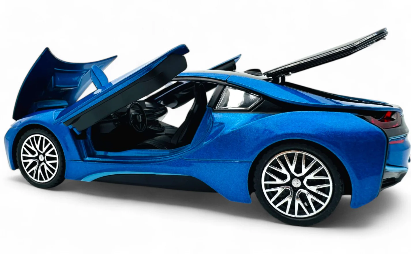 Bmw i8 1:24 diecast scale model car collectible - Image 8