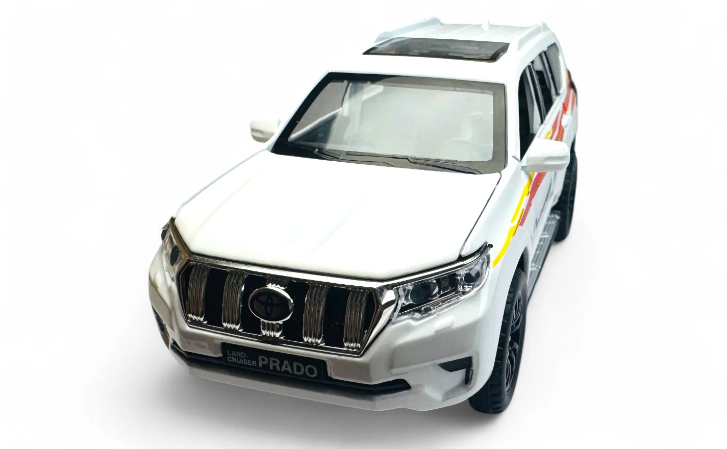 Land Cruiser Prado 1:24 diecast scale model car collectible - Image 6