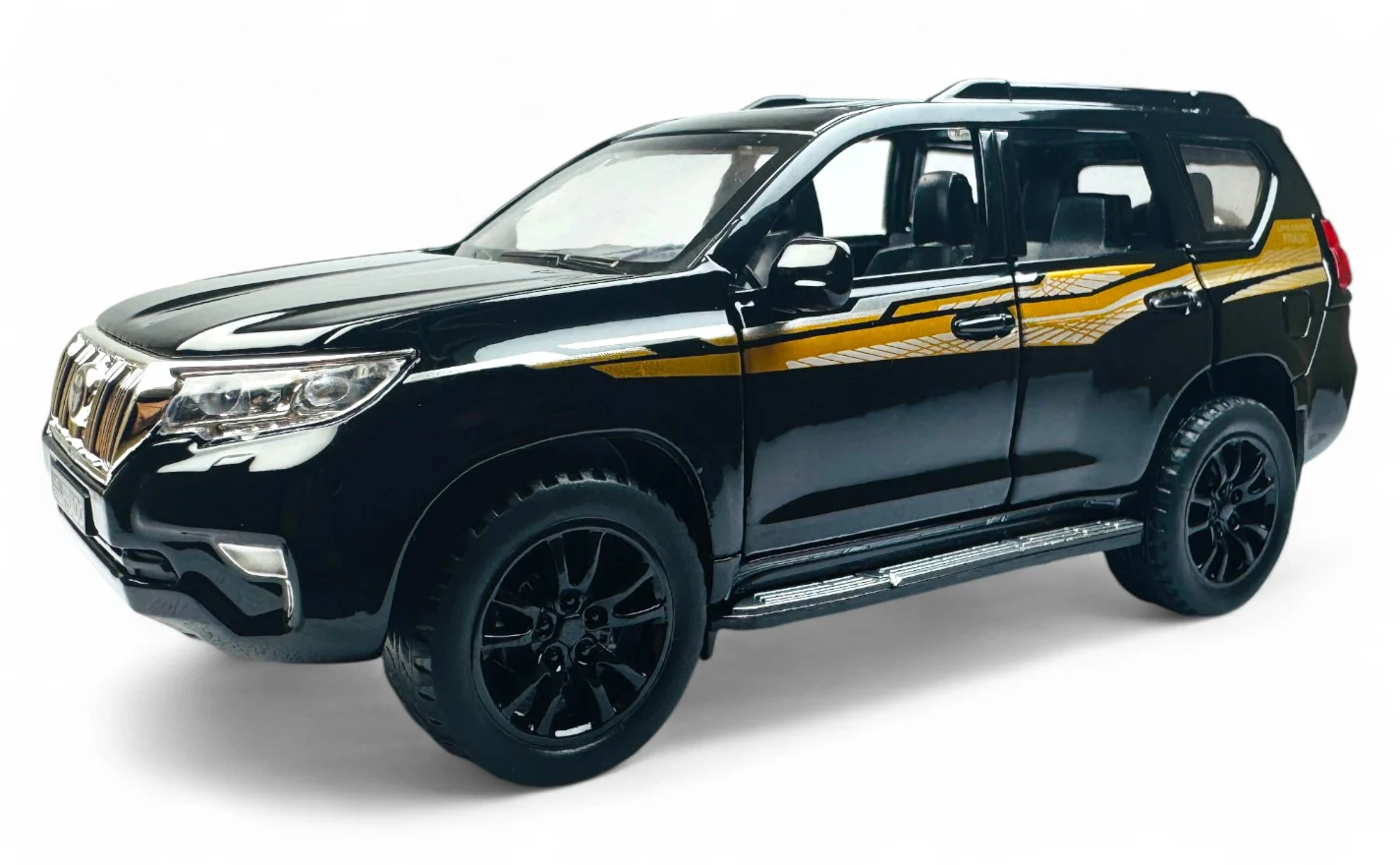 Land Cruiser Prado 1:24 diecast scale model car collectible - Image 7