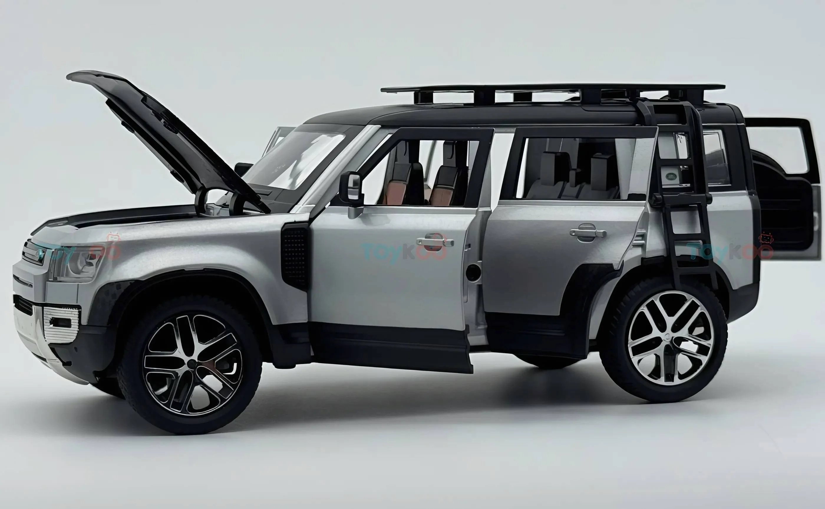 Land Rover Defender 110 1:18 diecast Scale Model car - Big Size - Image 7